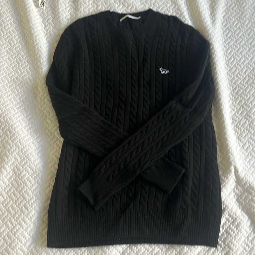 BLACK FRIDAY SALE! Maison Kitsuné oversized 100% cashmere sweater